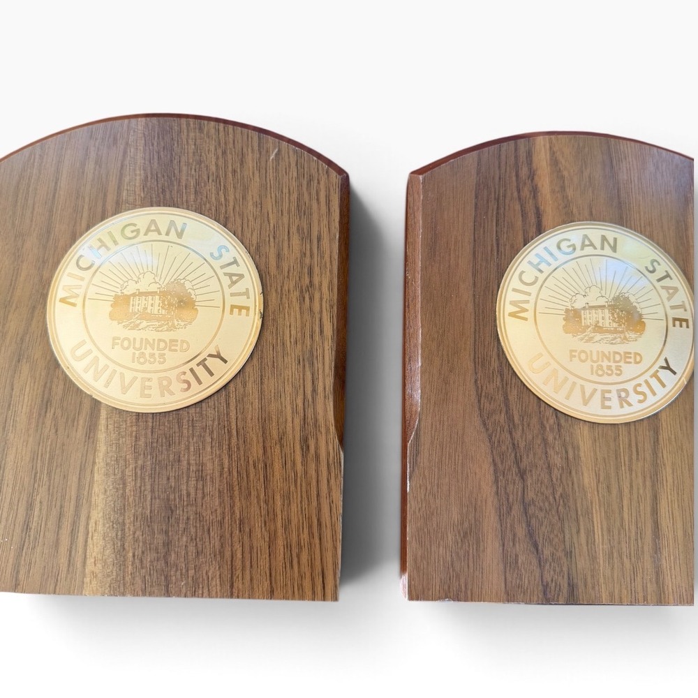 Michigan State University Wooden Bookends MSU Spartan Seal Gold Medallion Set